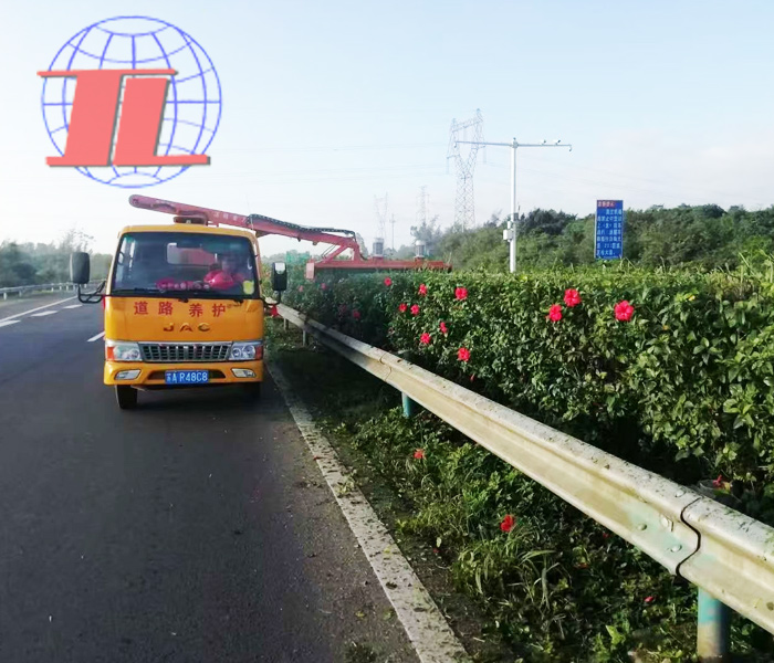 济南绿化修剪车